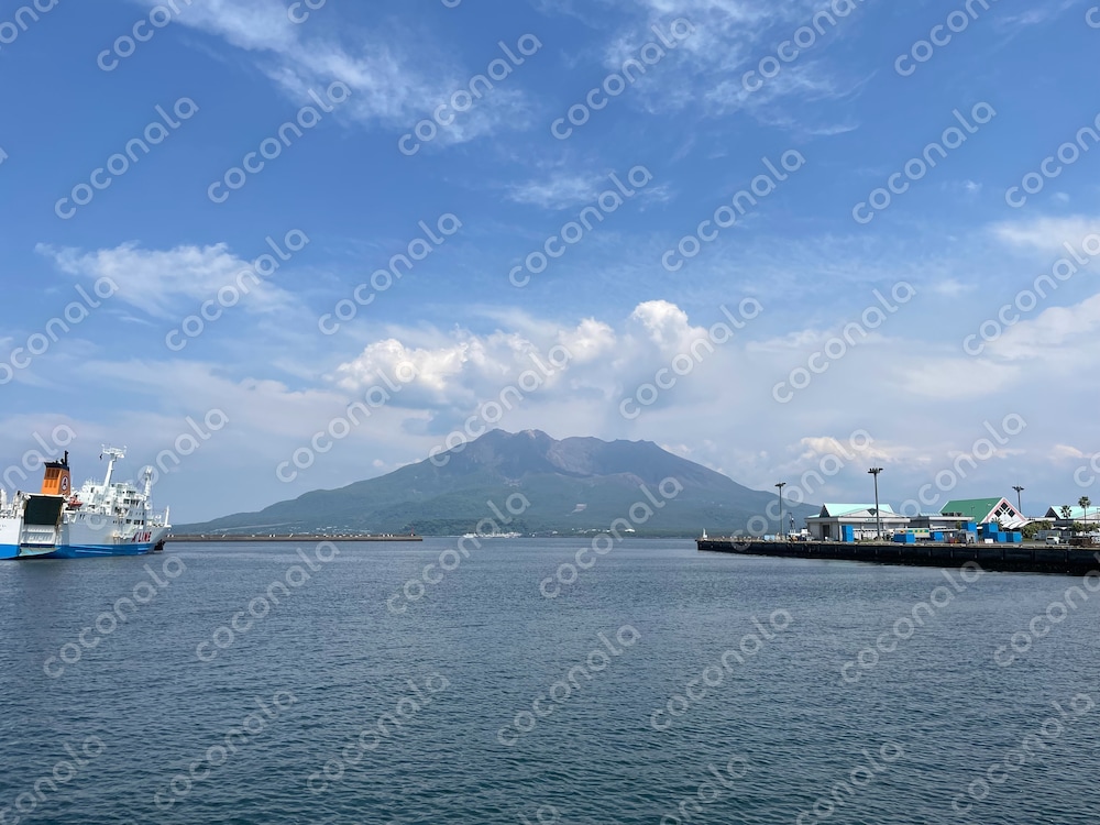 桜島(ウォーターフロントパーク ドルフィンポート跡地付近)