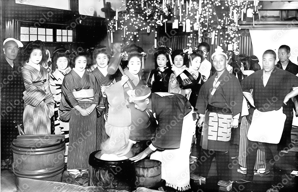 京都島原遊郭角屋の餅つき1915年・修正修復画像