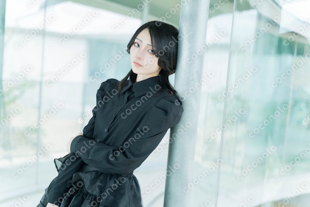 ゴシックロリータの女性ポートレート写真②